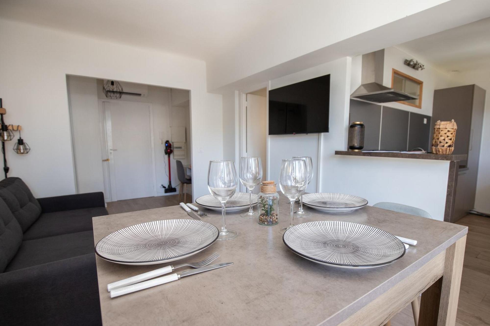La Chic Riviera - Clim - Wifi - Croisette Apartment Cannes Bagian luar foto